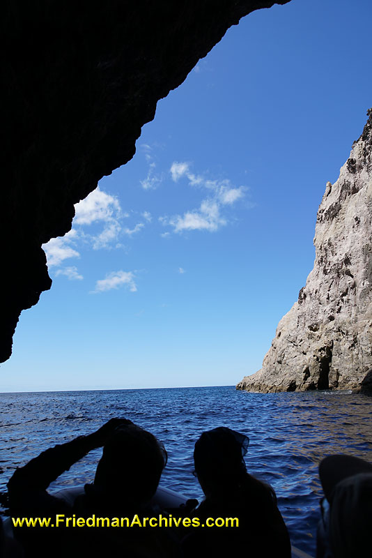 water,ocean,clear,clean,blue,pristine,landscape,postcard,crystal,beach,holiday,vacation,travel,get away,boat,tour,caves,